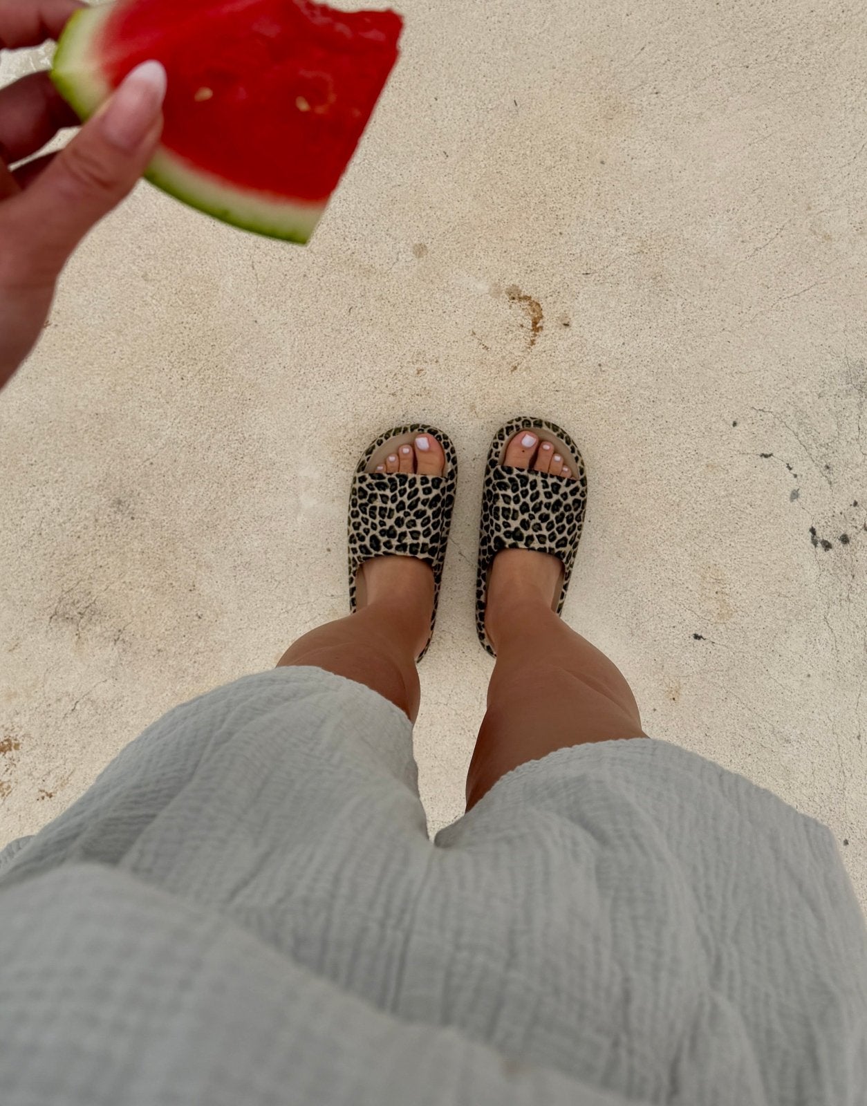 Chanclas Leo – Estampado animal, goma, dos colores